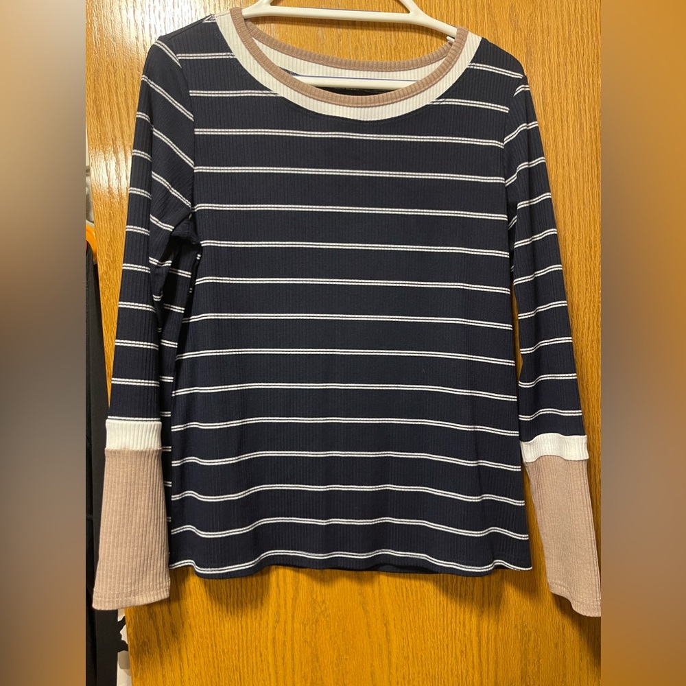 NWOT long sleeve blouse